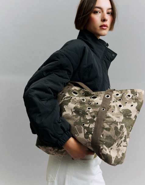 Bershka Eyelet tote bag in khaki - view 1