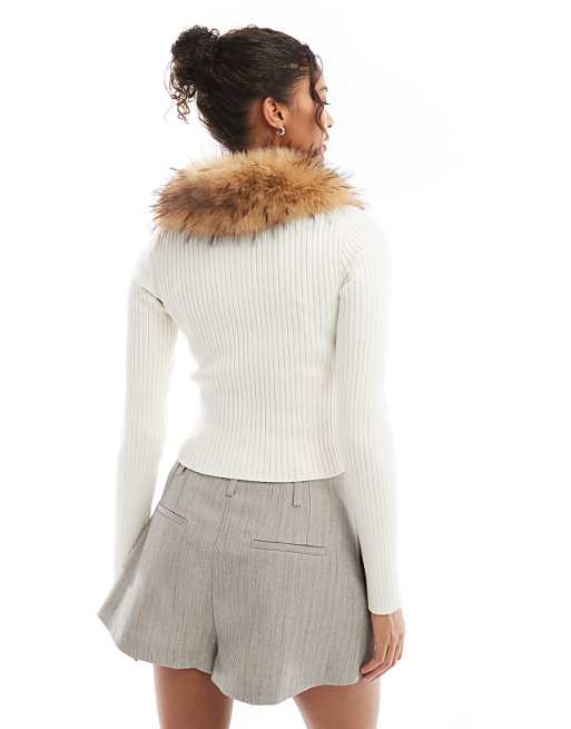 Bershka faux fur collar zip up knit top in ecru | ASOS Bershka faux fur collar zip up knit top in ecru | ASOS