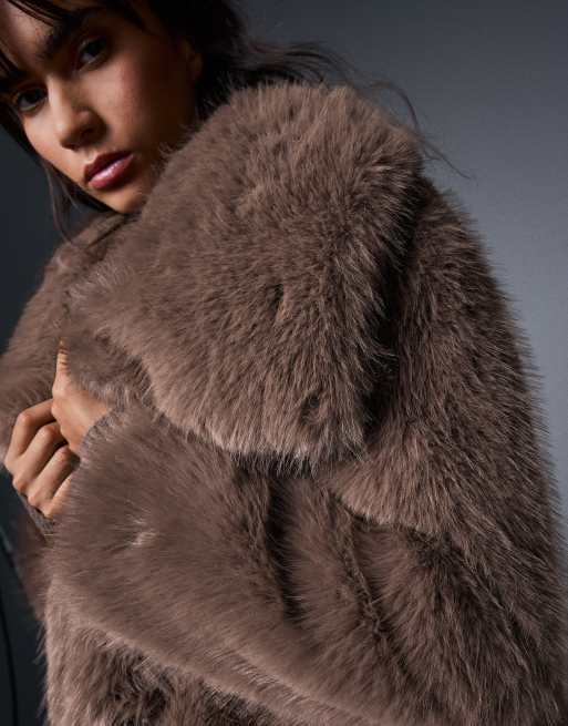 Bershka faux-fur jack met revers in bruin, 2 van 6