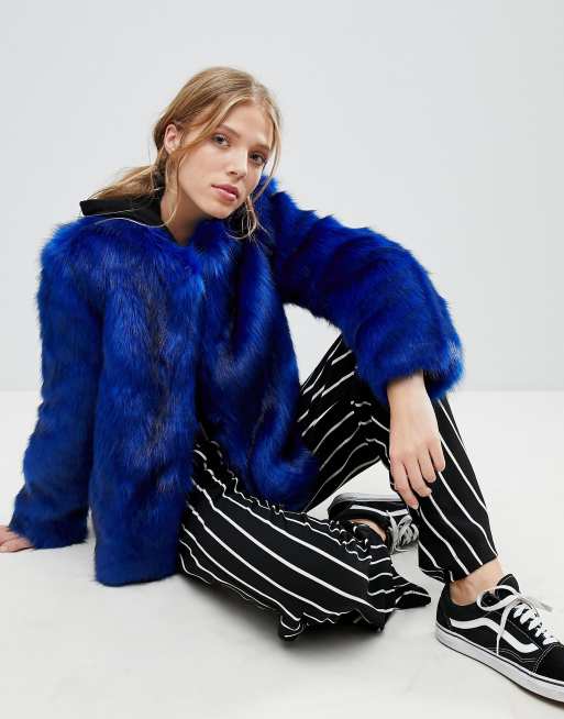 Bershka Women's Fur Faux Coats, Women's Fashion, Coats, Jackets