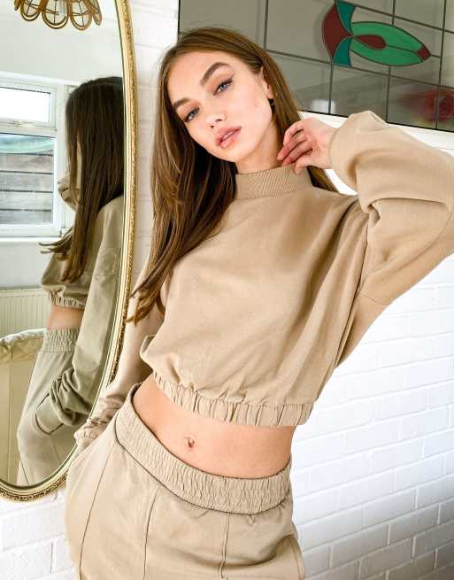 Bershka felpa corta best sale