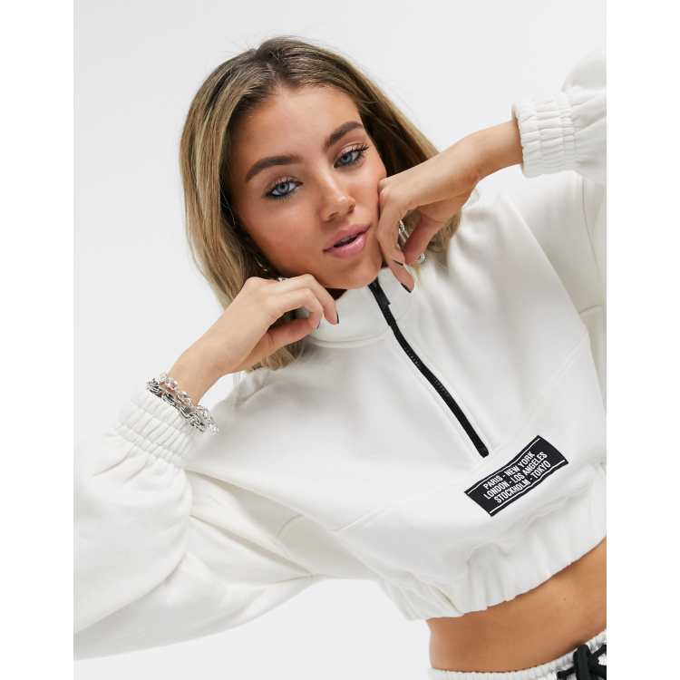 Bershka felpa corta discount