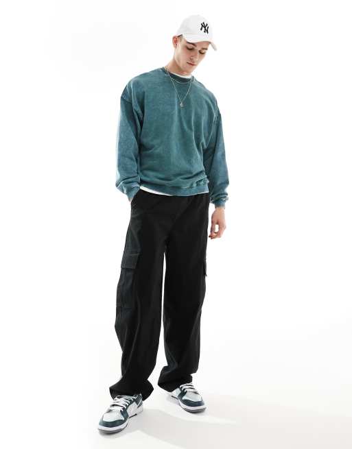 Bershka - Felpa oversize verde con ricamo tono su tono