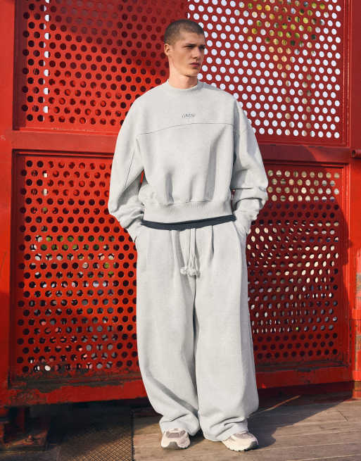 Bershka - Felpa squadrata girocollo grigio chiaro, 2 di 4