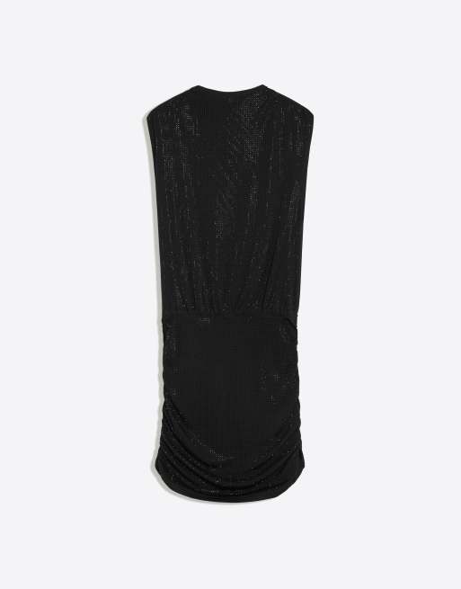 Bershka figurbetontes Minikleid mit Raffdetail und Strasssteinen in Schwarz, 4 von 5