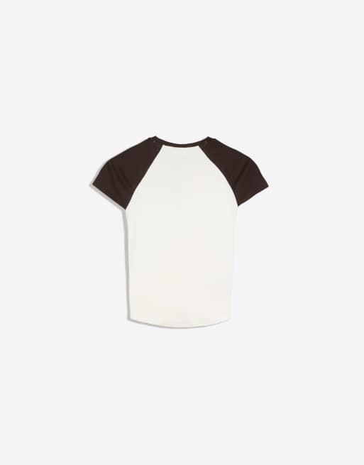 Bershka Fitted raglan t-shirt in white, 6 of 6