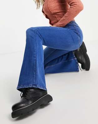 Bershka flare jean in medium blue - ASOS Price Checker