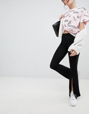 flared pants slangenprint bershka