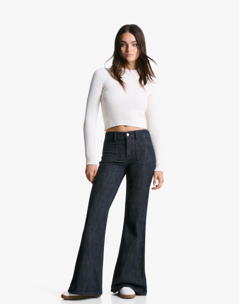 Bershka Flared comfort jeans with pockets in blue - view 1