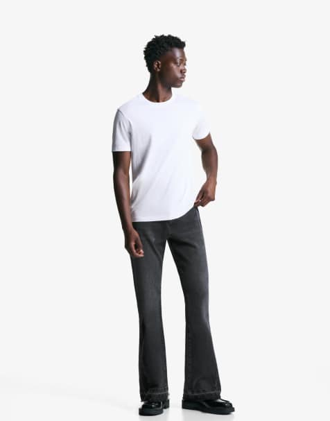 Bershka Flared jeans in black - view 1