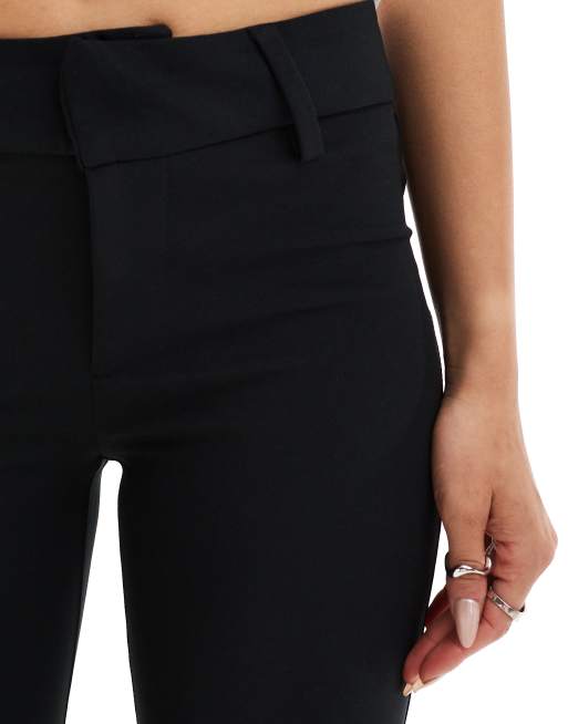 Bershka flared tailored trousers in black, 5 of 5