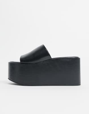 black flatform slides