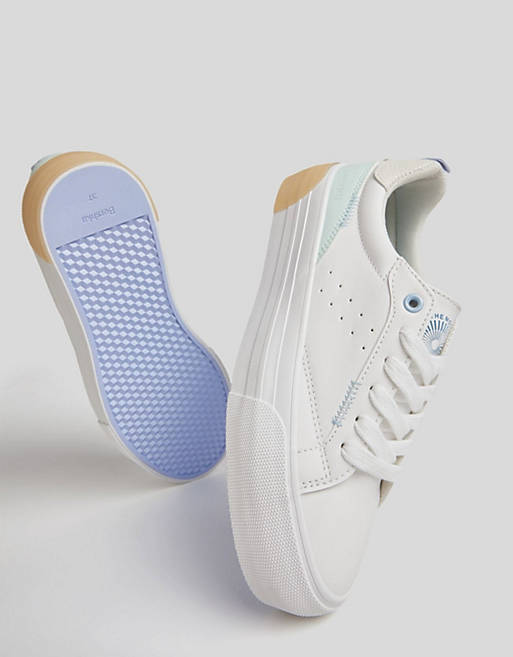Shoes Trainers/Bershka flatform trainer in white with tonal sole 
