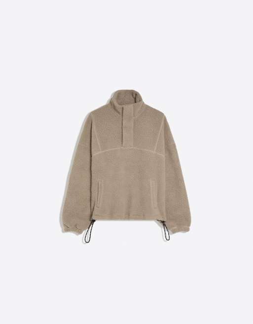 Bershka Fleece half-length zip sweatshirt in stone, 5 of 5