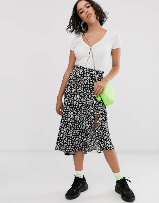 Bershka floral print midi skirt in black | ASOS