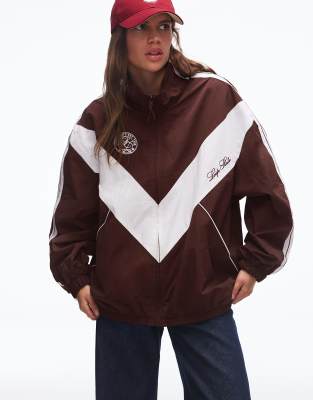 Bershka - Funktionsjacke in Braun mit Stickerei-Brown