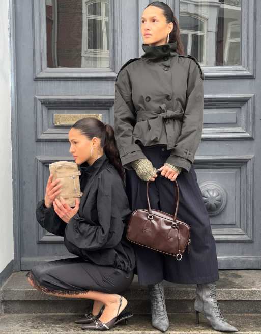 Bershka Funnel neck trench jacket in grey, 3 of 6