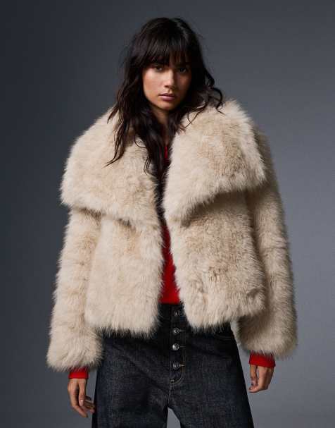 Bershka Furry jacket with lapel in ecru - view 1