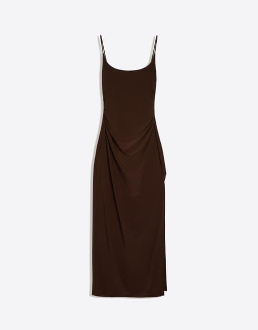 Bershka Gathered strap midi dress in brown, 5 of 5
