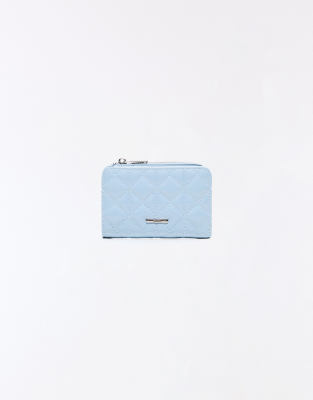 Bershka - Geldbörse in Blau in Lackoptik