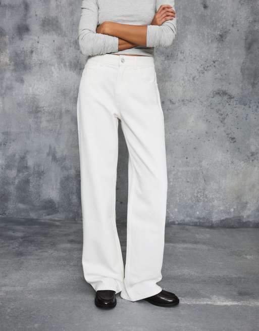 Bershka – Gerade geschnittene Jeans in Ecru mit weitem Bein, 3 von 4