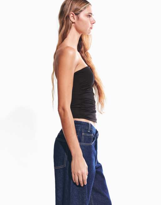 Bershka – Gerafftes, trägerloses Oberteil in Schwarz, 4 von 5