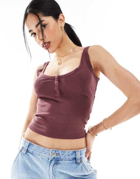 Bershka - Geribbeld hemdje met knoopsluiting in bordeauxrood met wassing - view 1