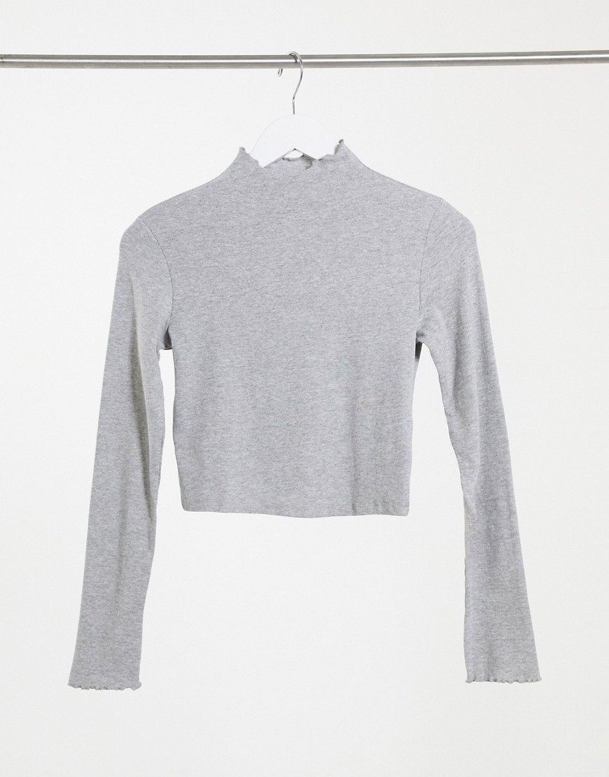 Bershka - Geribbeld T-shirt met geschulpte rand en lange mouwen in grijs