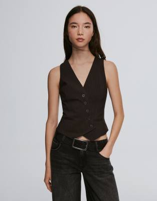 Bershka - Gestreifte Weste in Braun-Brown