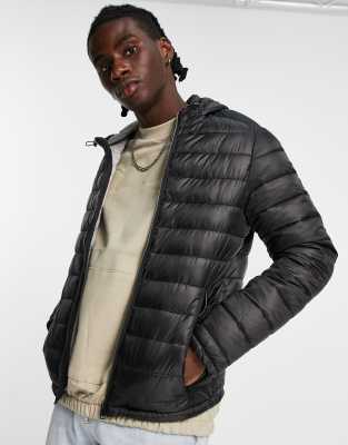 Bershka - Gewatteerd jack met capuchon in zwart