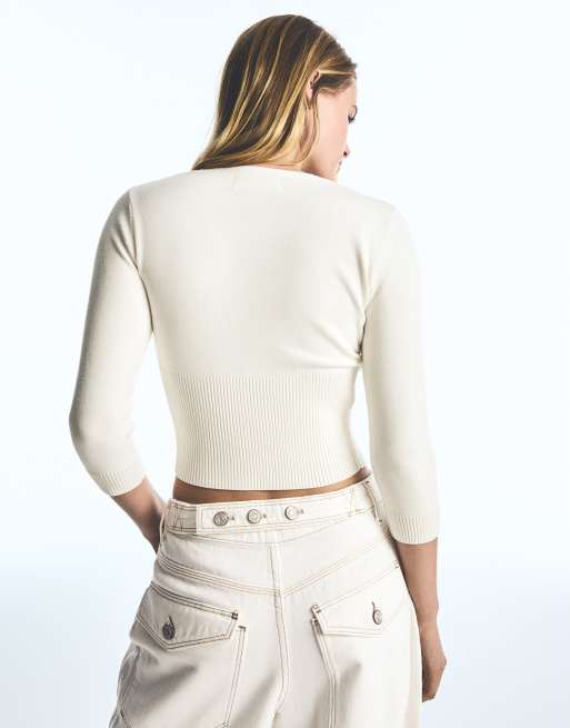 Bershka giacca corta con scollo a V in ecru, 3 di 5