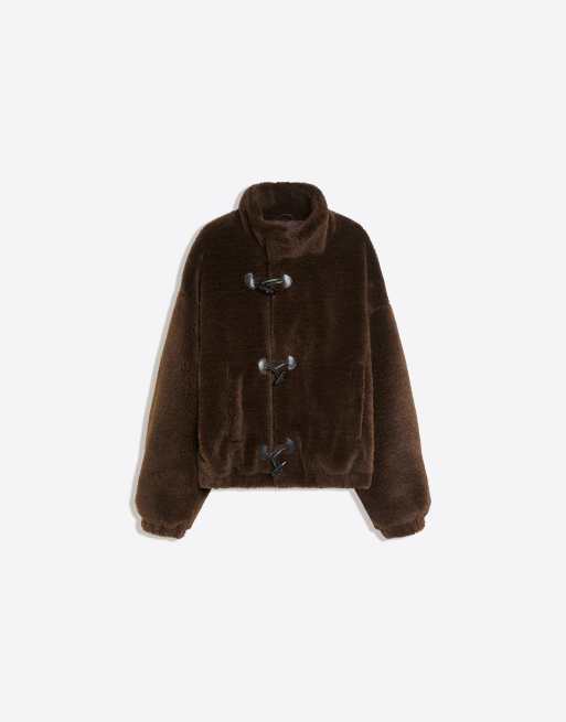 Bershka giacca effetto montone con chiusura a gancio marrone, 5 di 6