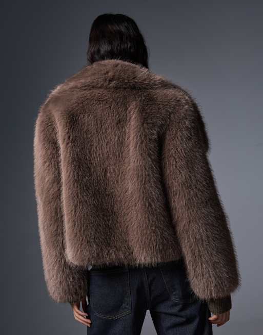 Bershka giacca effetto pelliccia con rever beige, 3 di 6