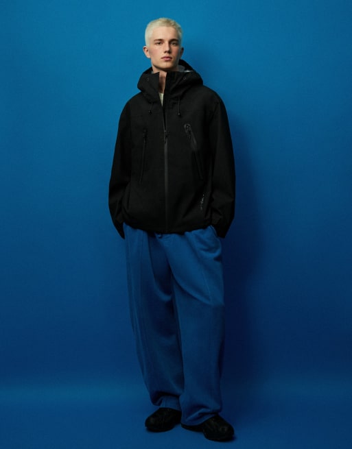 Bershka giacca tecnica impermeabile Out of Core nera, 4 di 6
