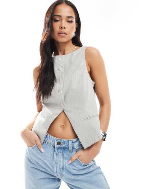 Bershka - Gilet met ronde hals met strepen in grijs - view 1