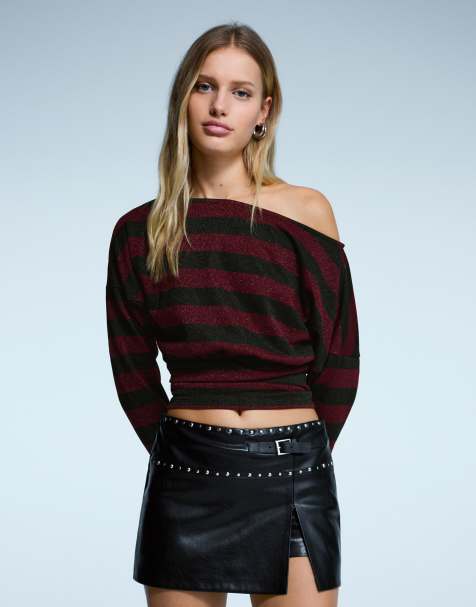 Bershka - Glinsterend asymmetrisch gestreept T-shirt met lange mouwen in bordeauxrood - view 1