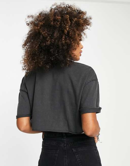 Bershka – Grå, kort T-shirt med racingtryck, 4 av 4