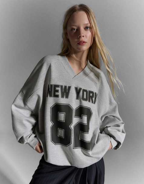 Bershka – Grå sweatshirt i oversize med stort tryck - view 1