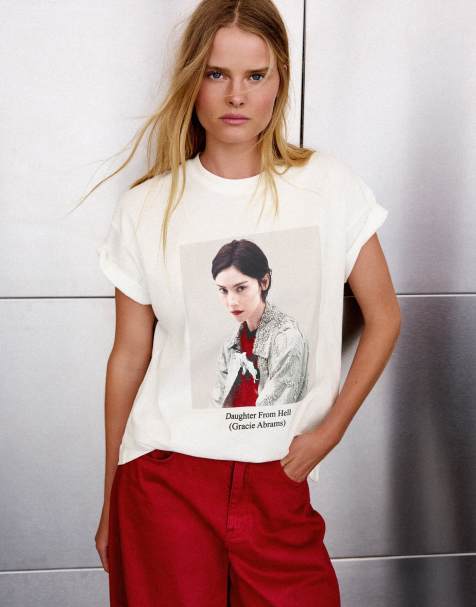 Bershka Gracie Abrams T-shirt oversize a maniche corte bianca - view 1