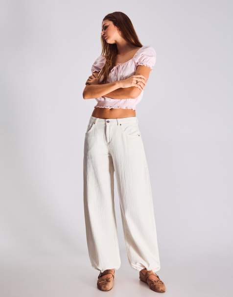 Bershka – Gräddvita ballongjeans med låg midja och vida ben - view 1