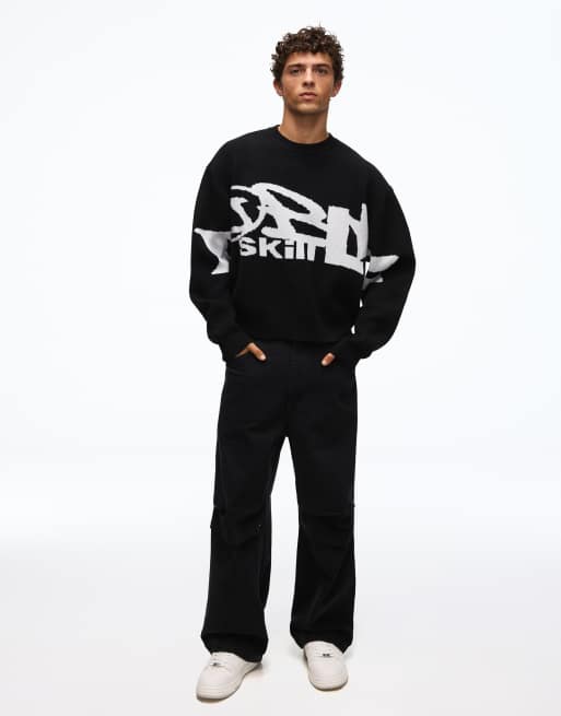 Bershka Graphic jacquard jumper in black, 4 of 5