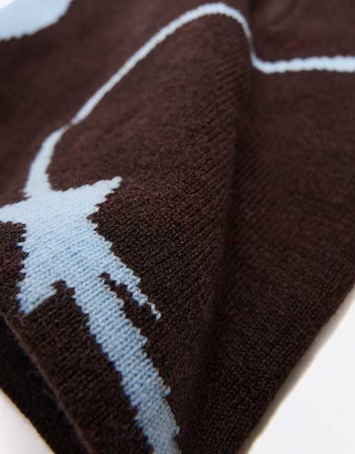 Bershka Graphic knit beanie in white and black, 2 of 5