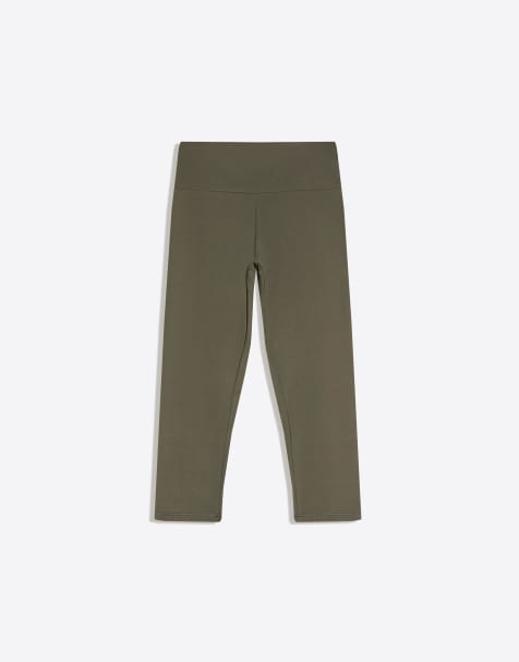 Bershka – Gröna capribyxor i tekniskt tyg - view 1