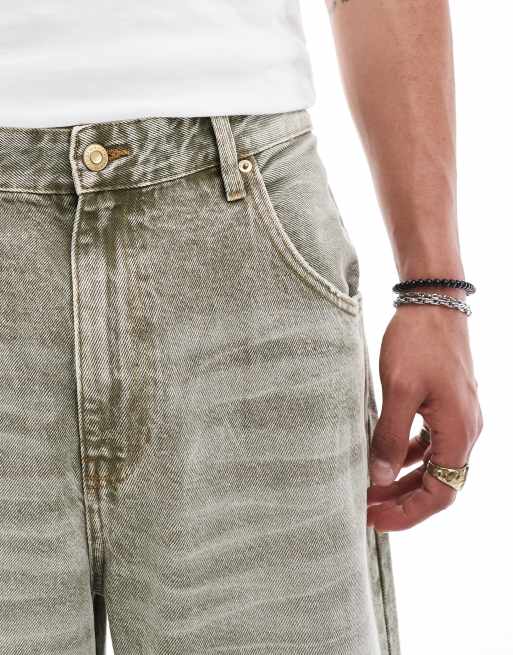 Bershka – Gröntonade långa jeansshorts i superbaggy-stil, 4 av 5