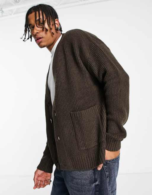 Bershka – Gruby kardigan w czekoladowobrązowym kolorze