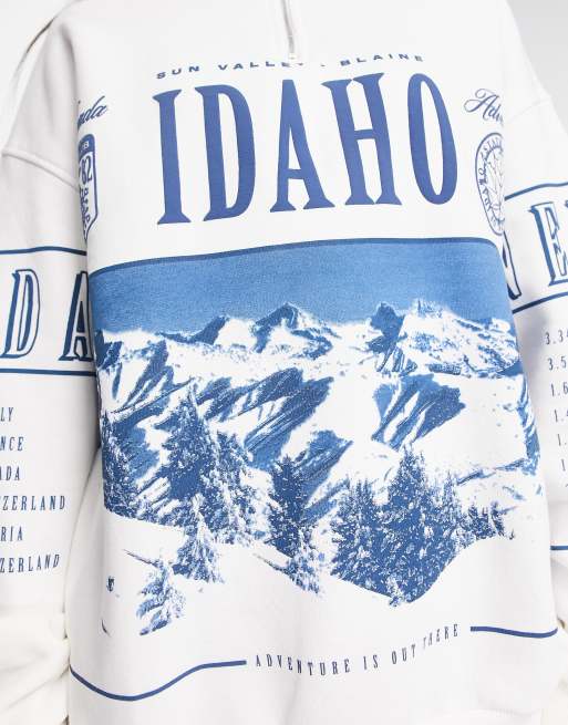 Bershka half zip Idaho apres ski sweatshirt in white | ASOS