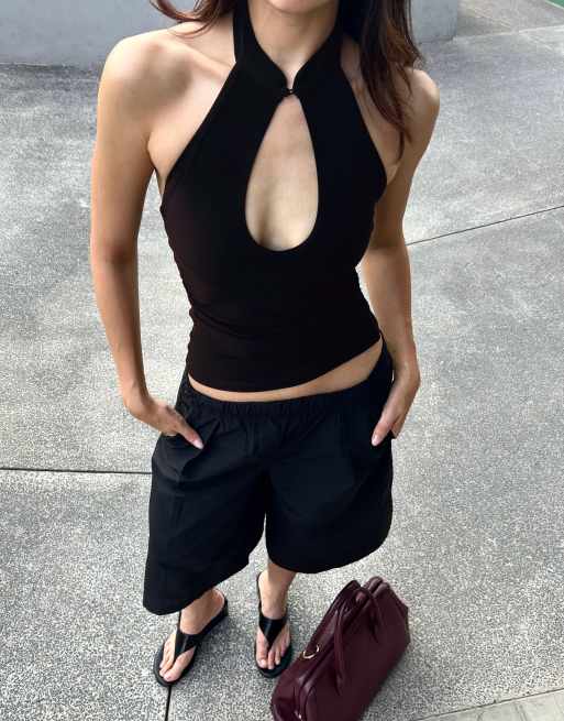 Bershka Halter top with qipao neckline in black, 2 of 4