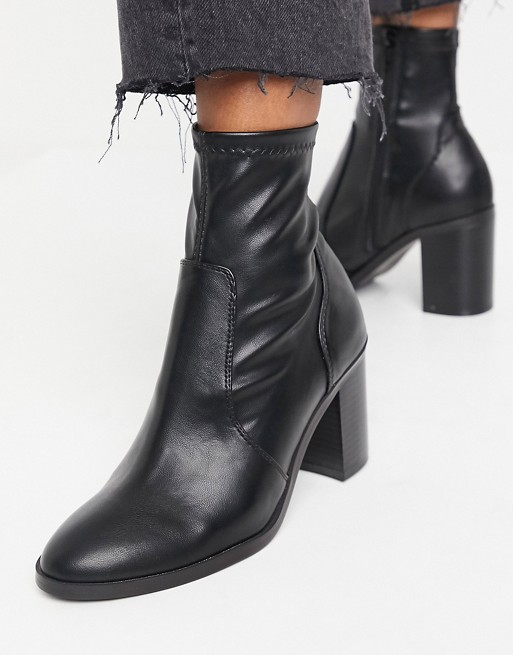 Bershka heeled boots in black