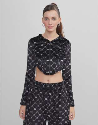 BERSHKA HELLO KITTY CORSET SHAPE ZIP UP HOODIE SET IN BLACK