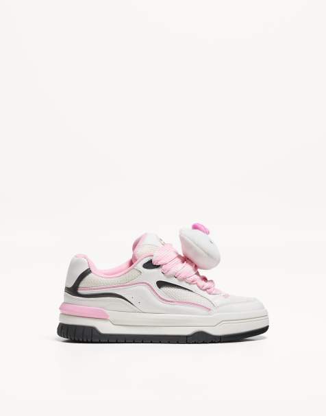 Bershka Hello kitty skater trainers in white - view 1